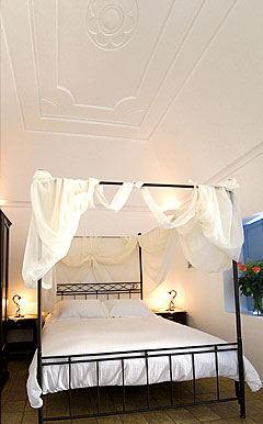 Pantelia Suites Fira Santorini