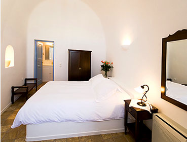Pantelia Suites Fira Santorini