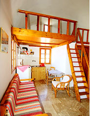 Traditional Accommodation at Stelios Rooms in Santorini