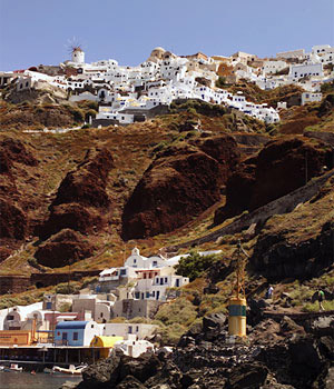 Oia Settlement stands high above Ammoudi Port