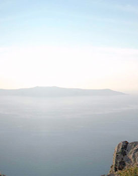 Romance, Passion & Magnificent scenery on Your Wedding Day in Santorini